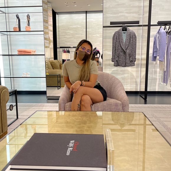 Meet your Posher, Kris! - Picture 7 of 17